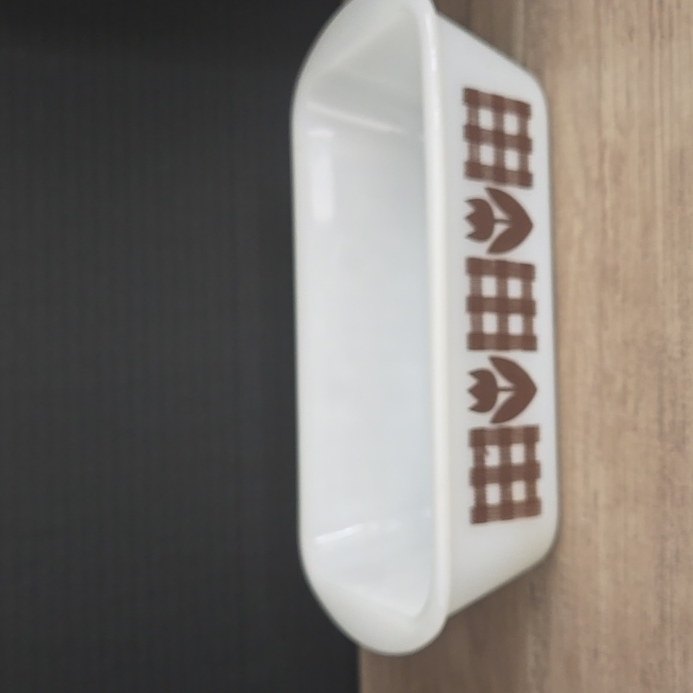 Vintage Glasbake 1.5qt Loaf Pan - Milk Glass with Gingham Tulip